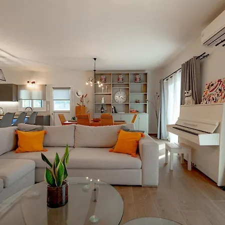 Semeli Art House 2 بيت للعطل *