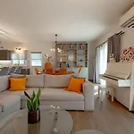 Semeli Art House 2 Ferienhaus *
