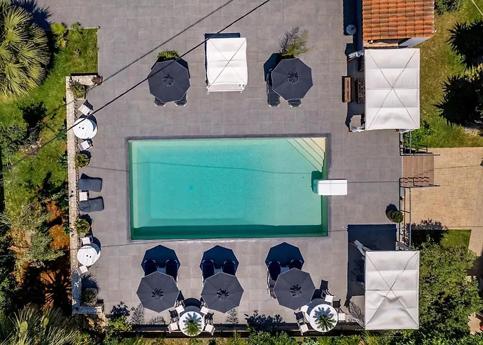 Feriehus Semeli Art House 2 *