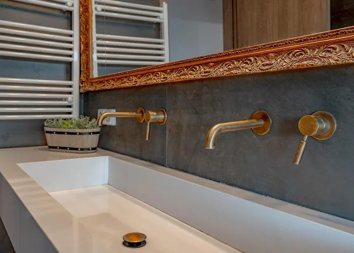 Semeli Art House 2 Feriehus *